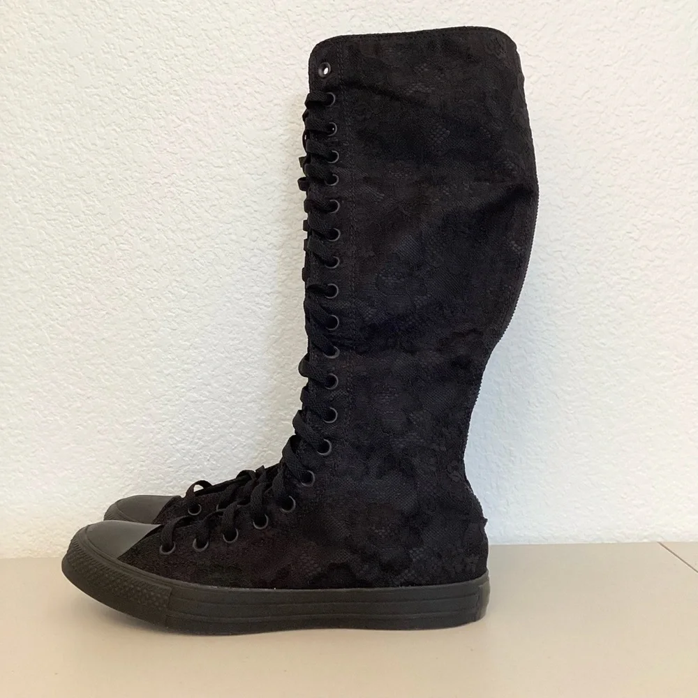 Converse Women’s 11 / Mens 9 NWOT Chuck Taylor All Star Tall Lace Black Sneakers